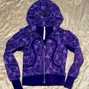 Lululemon Scuba Sweater Size 8